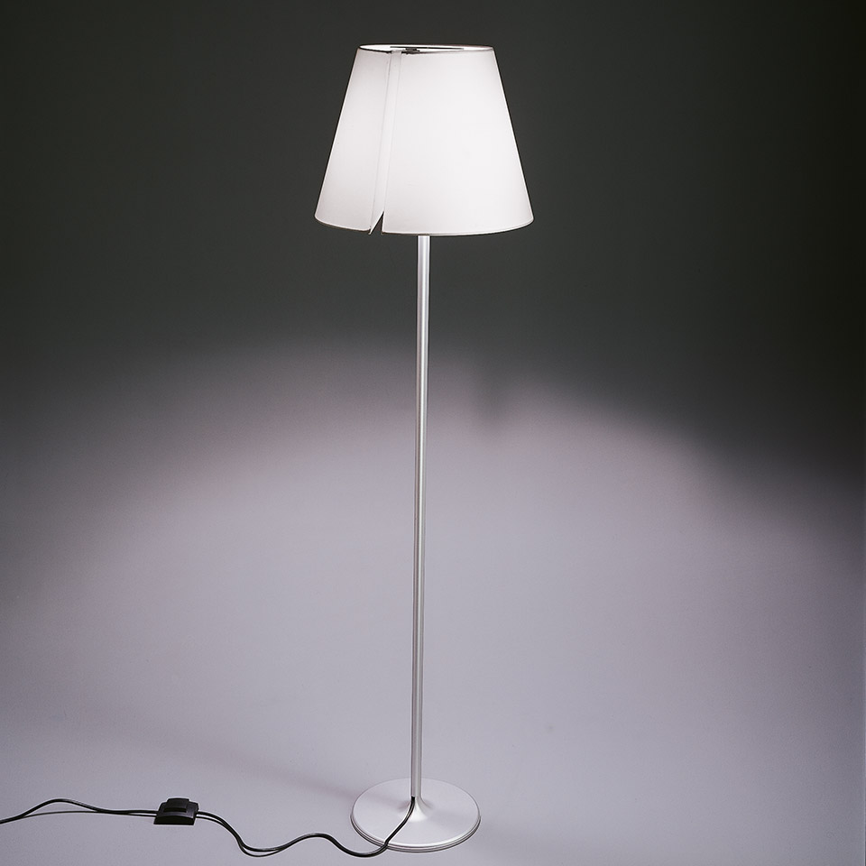 Lámpara De Pie Original Artemide Melampo Terra Gris